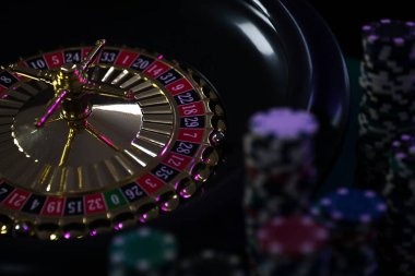 Ante and raise betting buttons Betting controls on Kembang Kempis table